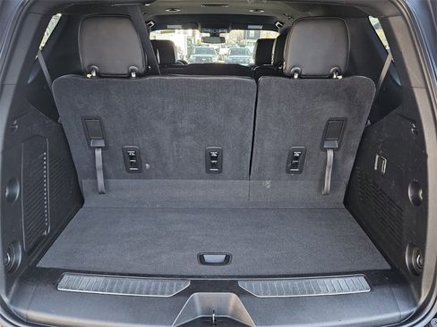 Used 2021 Chevrolet Tahoe Z71 image 29