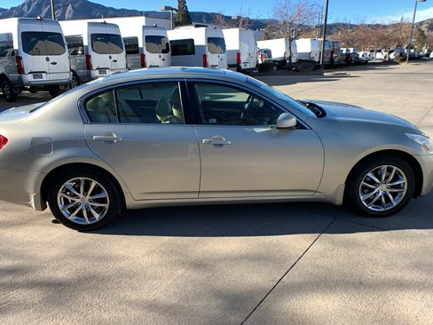 Used 2007 INFINITI G35 x Sedan w/ Premium Pkg image 6