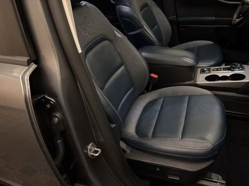 Used 2024 Ford Bronco Sport Outer Banks w/ Tech Package image 25