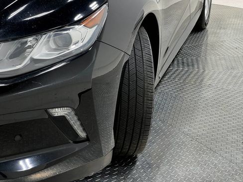 Used 2017 Chevrolet Volt Premier w/ Driver Confidence II Package FWD image 37