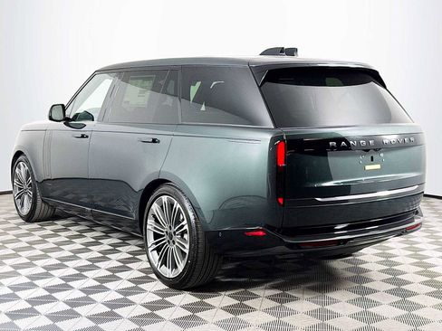New 2026 Land Rover Range Rover Long Wheelbase SE AWD/4WD image 7