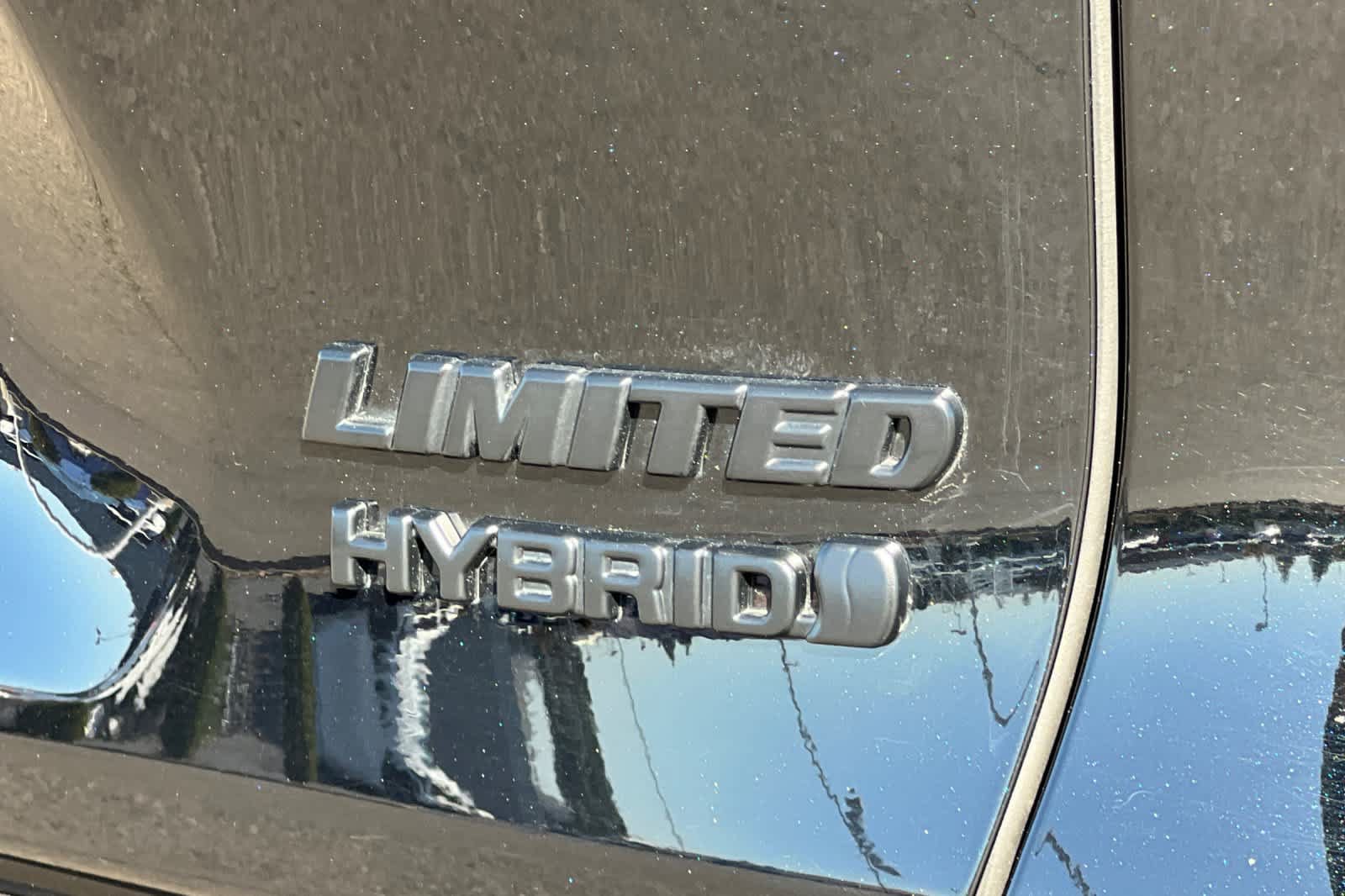 Certified 2024 Toyota RAV4 Limited w/ Advanced Technology Package AWD/4WD image 33