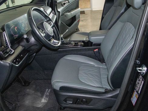 Used 2024 Kia Sportage X-Line w/ X-Line Premium Package image 8