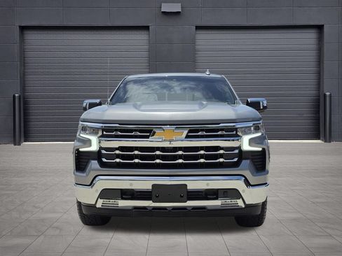 Used 2026 Chevrolet Silverado 1500 LTZ AWD/4WD image 2