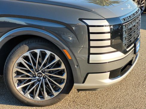 Certified 2026 Hyundai Palisade Calligraphy AWD/4WD image 9