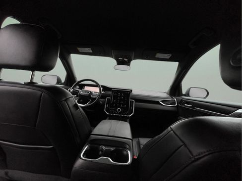 Used 2024 GMC Acadia Elevation w/ Trailering Package image 33