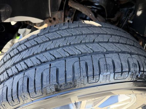 Used 2014 Ford F150 STX w/ Equipment Group 201A Mid AWD/4WD image 11