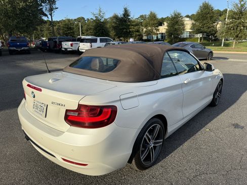 Used 2017 BMW 230i xDrive Convertible image 53