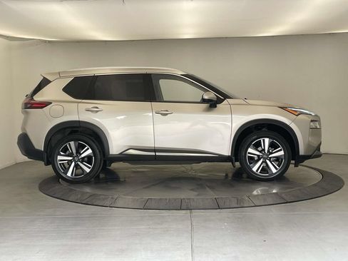 Used 2022 Nissan Rogue SL AWD/4WD image 8