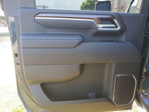 New 2026 Chevrolet Silverado 2500 LT image 15