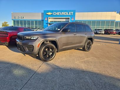 Used 2022 Jeep Grand Cherokee Altitude