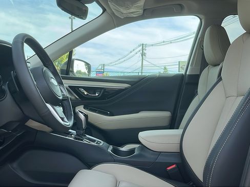 New 2025 Subaru Outback Limited image 7