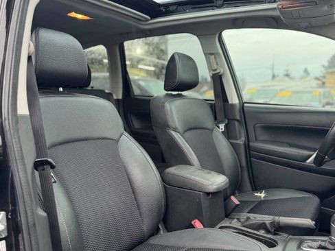 Used 2016 Subaru Forester 2.0XT Premium image 7