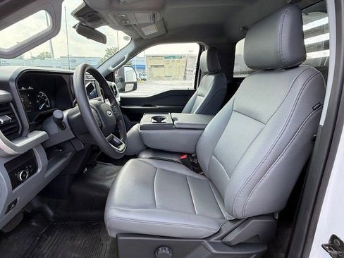 New 2025 Ford F550 4x4 Regular Cab Super Duty image 12