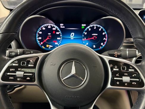 Used 2022 Mercedes-Benz GLC 300 4MATIC w/ Driver Assistance Package image 32