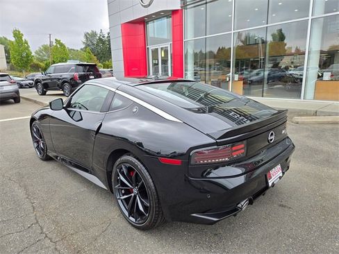 New 2025 Nissan Z Performance w/ Floor Mat Package image 8