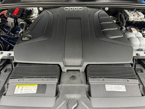 Used 2021 Audi Q7 2.0T Premium Plus w/ Executive Package image 31