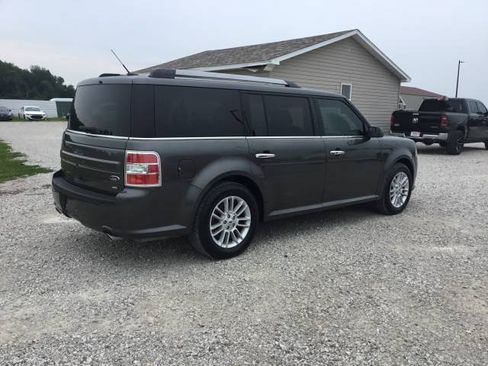 Used 2019 Ford Flex SEL AWD/4WD image 3