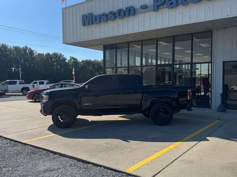 Used 2022 GMC Canyon AT4 image 3