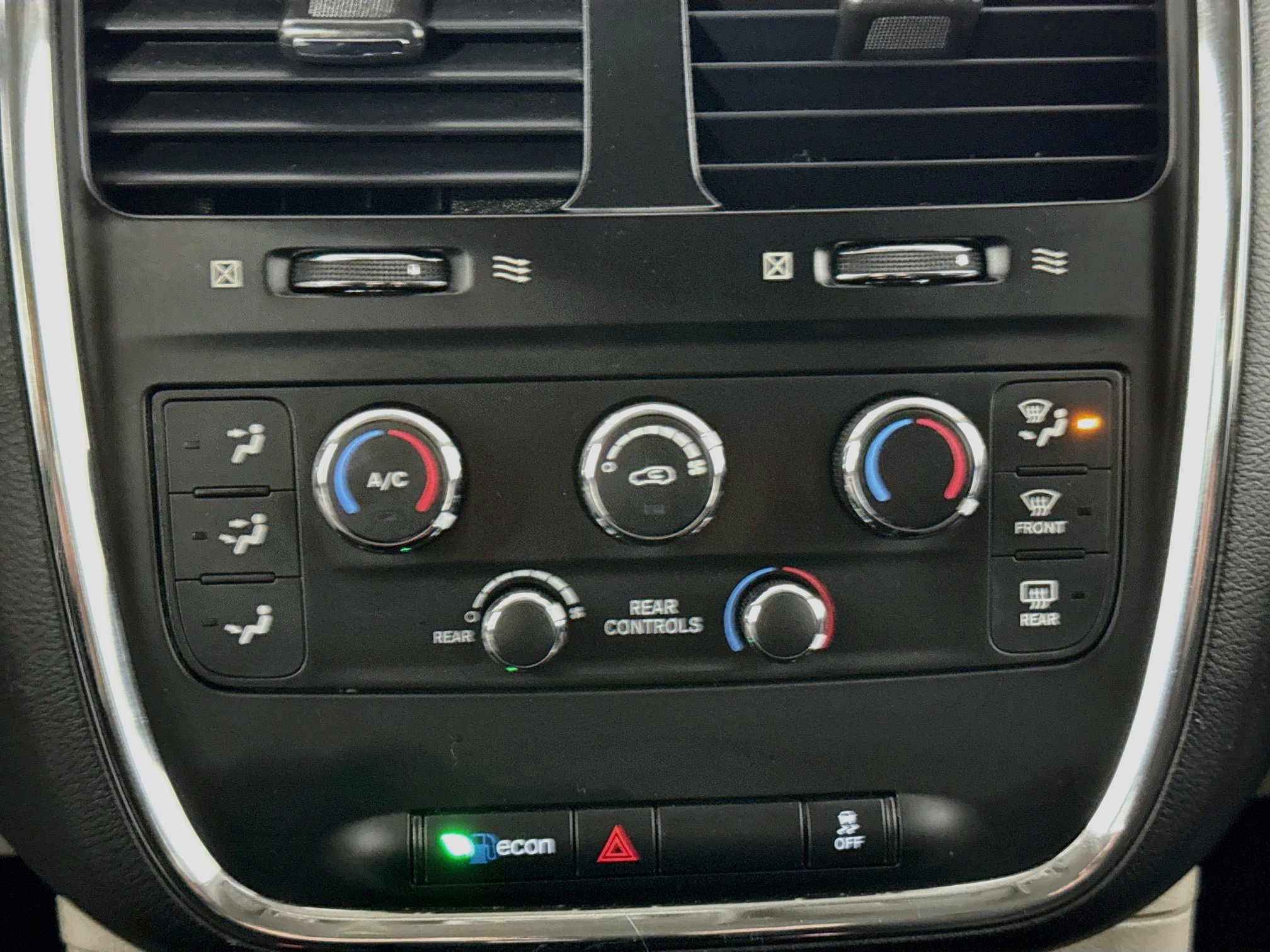 Used 2017 Dodge Grand Caravan SE w/ Power Window Group FWD image 30