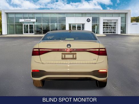 New 2026 Volkswagen Jetta SE image 7