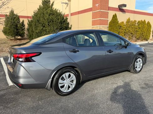 Used 2021 Nissan Versa S image 8