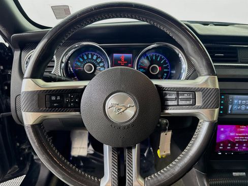 Used 2014 Ford Mustang Premium image 12