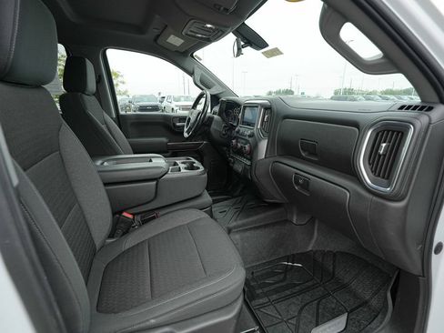 Used 2021 Chevrolet Silverado 1500 LT AWD/4WD image 22