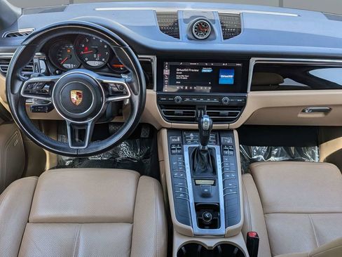 Used 2020 Porsche Macan AWD/4WD image 14