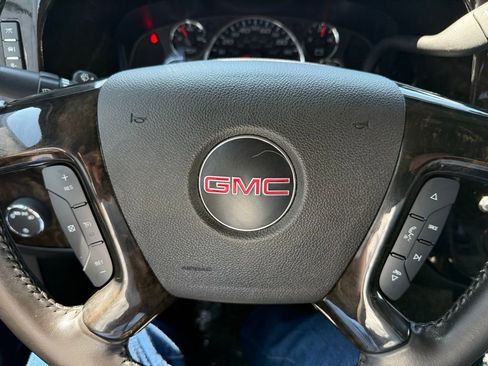 Used 2020 GMC Savana 2500 Extended w/ Enhanced Convenience Package image 20