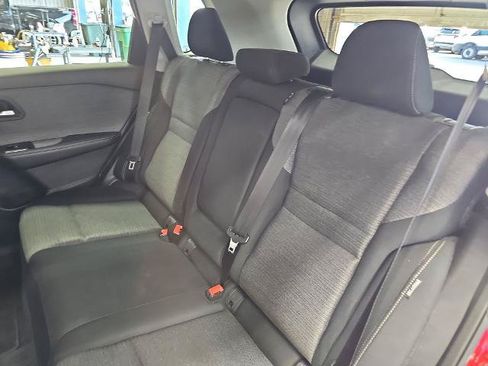 Used 2022 Nissan Rogue SV AWD/4WD image 13