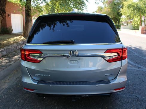 Used 2018 Honda Odyssey Touring image 60