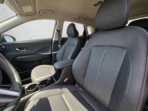 Used 2026 Hyundai Kona SEL Premium FWD image 12
