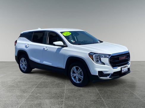 Used 2024 GMC Terrain SLE FWD image 7
