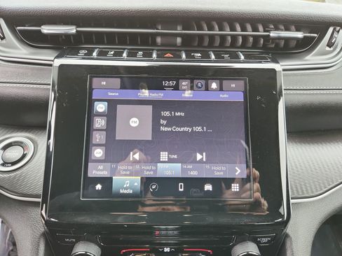 Certified 2023 Jeep Grand Cherokee L Laredo image 12