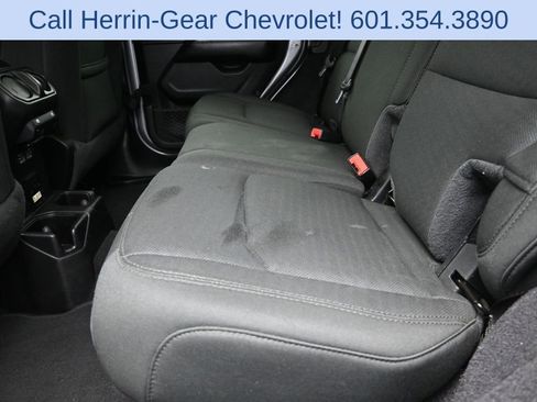 Used 2021 Jeep Wrangler Unlimited Sahara AWD/4WD image 16