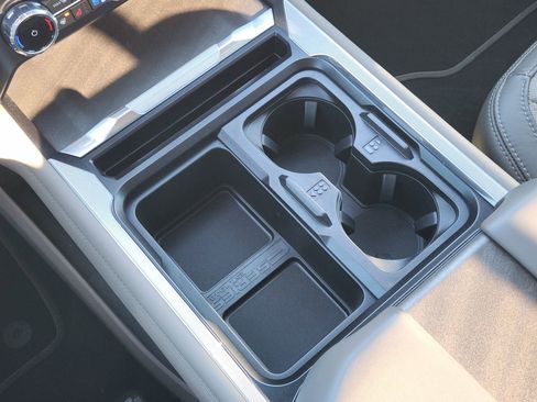 New 2025 Ford F250 Platinum w/ Platinum Plus Package image 20