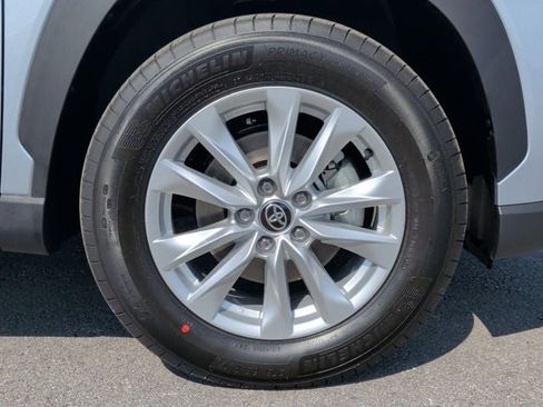 New 2026 Toyota Corolla Cross LE FWD image 9