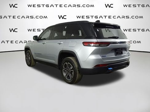 Used 2022 Jeep Grand Cherokee Trailhawk image 5