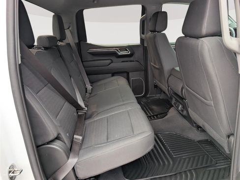 Used 2023 Chevrolet Silverado 1500 LT AWD/4WD image 12