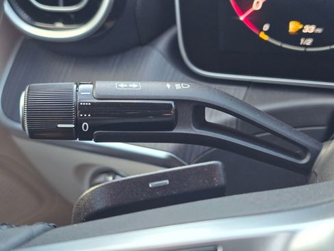 New 2026 Mercedes-Benz C 300 4MATIC Sedan image 40