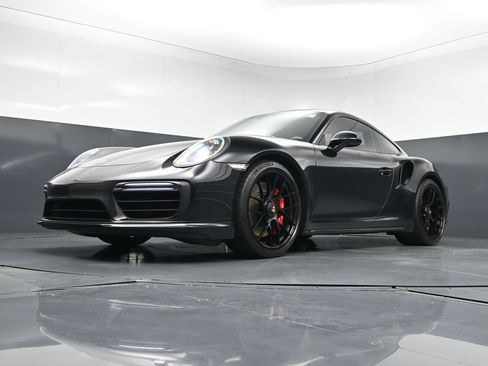 Certified 2019 Porsche 911 Turbo AWD/4WD image 22