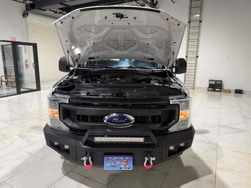 Used 2021 Ford F250 XL w/ Power Equipment Group RWD image 4