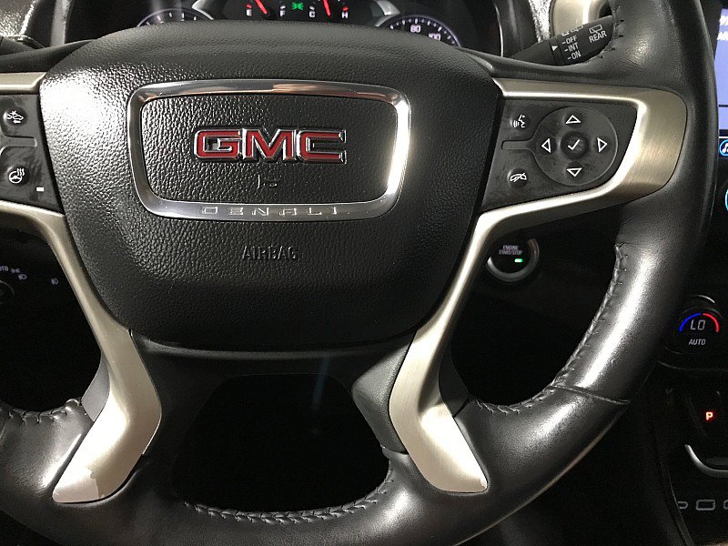 Used 2018 GMC Terrain Denali w/ Advanced Safety Package AWD/4WD image 25