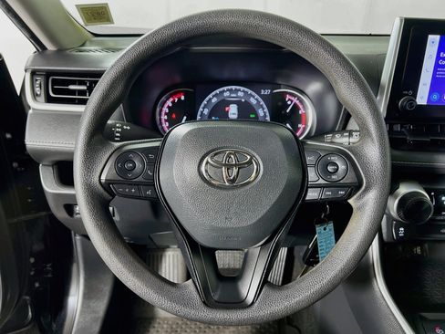 Used 2023 Toyota RAV4 LE AWD/4WD image 13