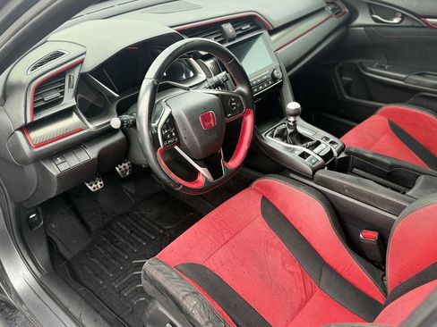 Used 2019 Honda Civic Type R image 17