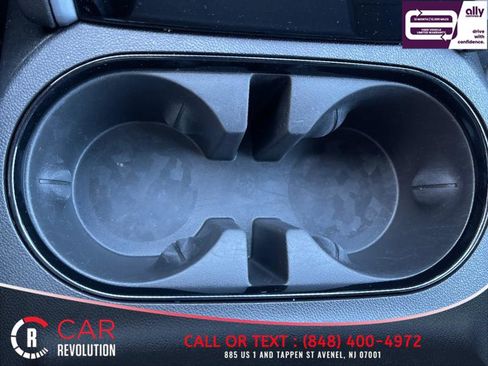 Used 2024 Chevrolet Colorado LT RWD image 25