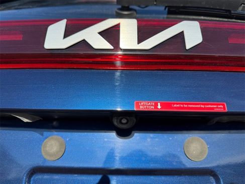 New 2026 Kia Seltos LX image 17