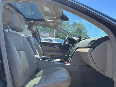 Used 2011 Mercedes-Benz C 300 Sedan image 25