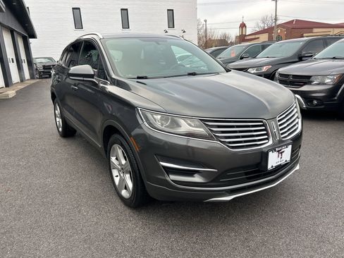 Used 2017 Lincoln MKC Premiere image 7